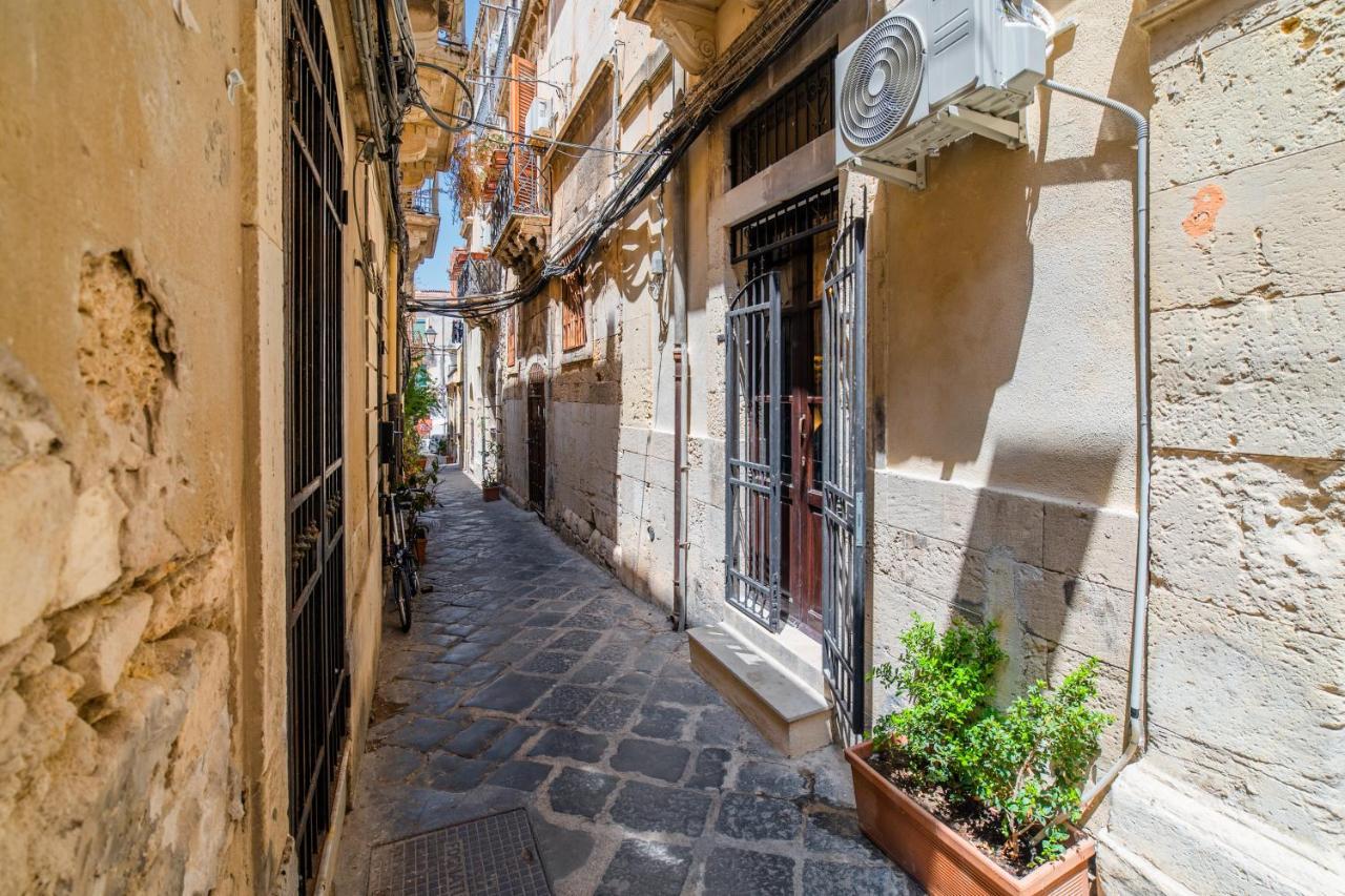 Apartamento Loft Ortigia - Cozy Studio In The Historic Center Syracuse Exterior foto